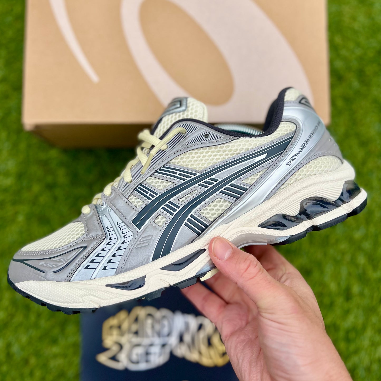 Asics Gel Kayano 14 - Oyster White/Steeple Grey