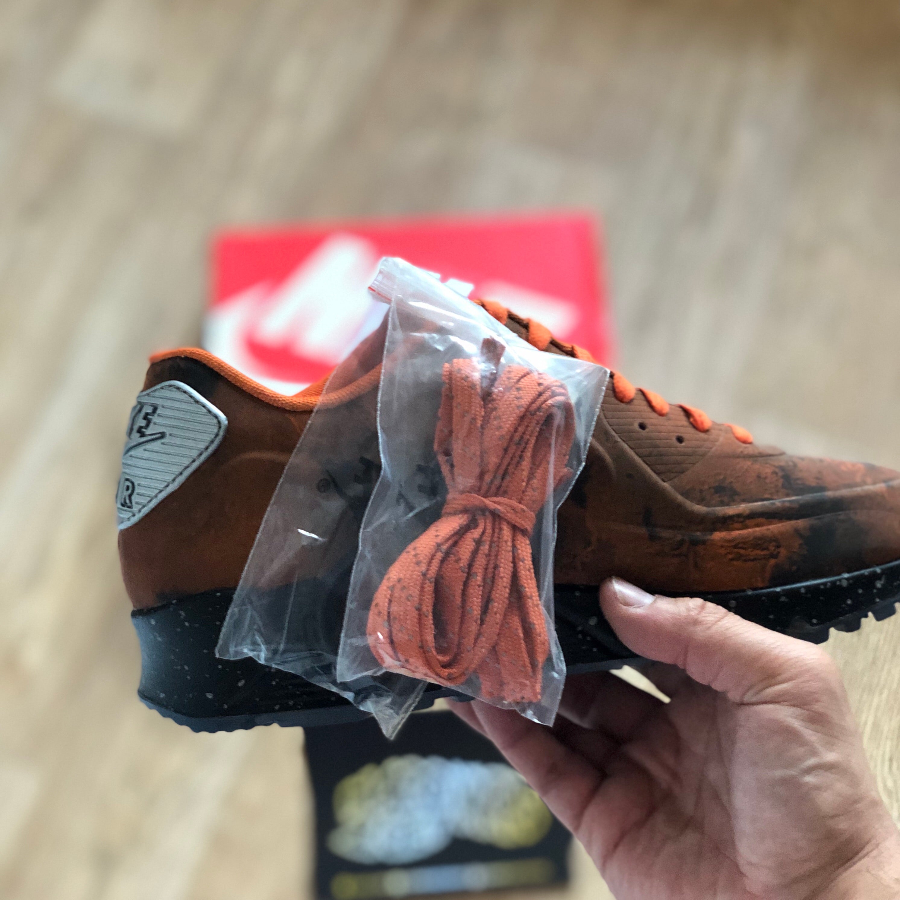 Mars landing air outlet max 90 on feet